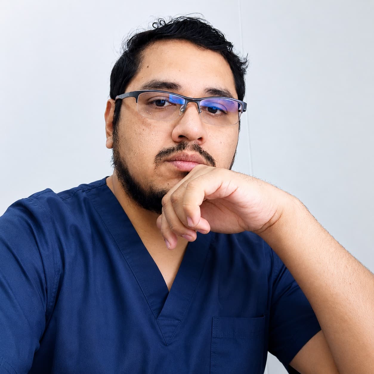Dr. Shinvert Enmanuel Vera Sanchez